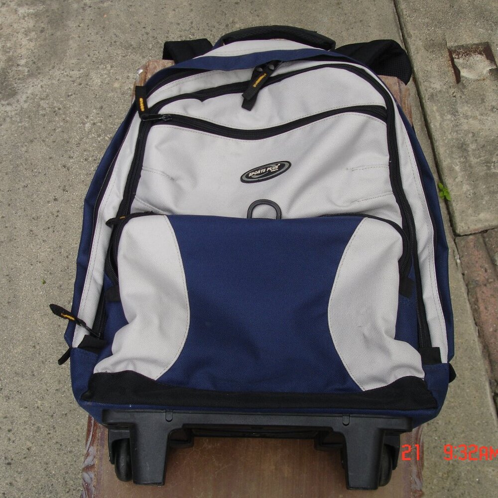 Casual Gear Sport Plus Backpack with Wheels